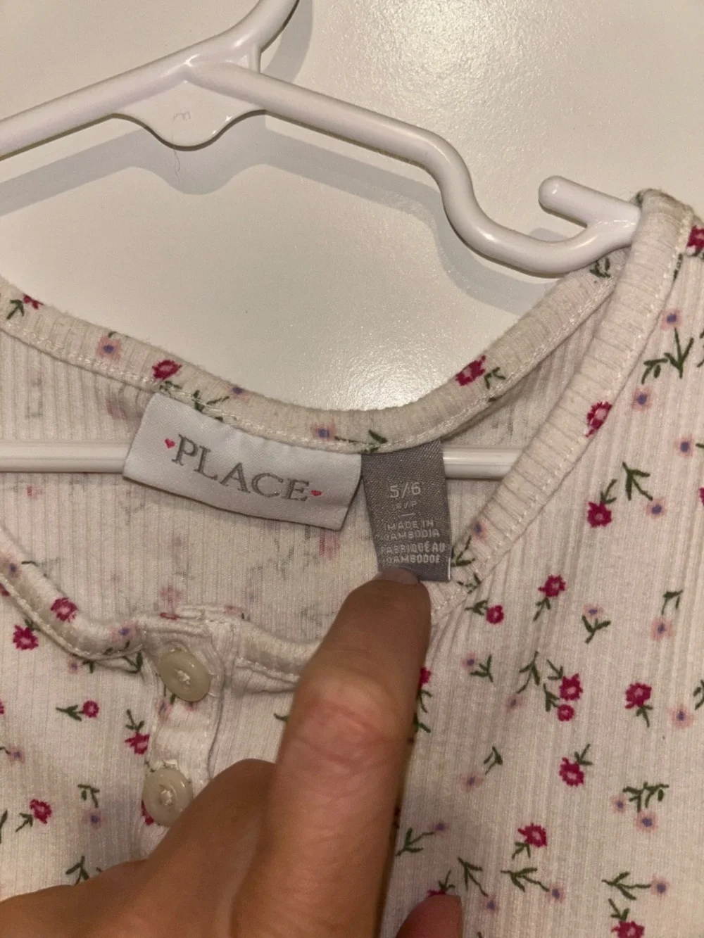 The Children’s Place Girls Floral Ribbed Henley Top Size 5/6 Small